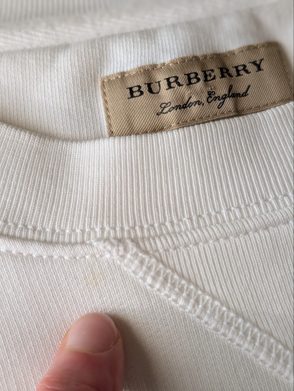 Burberry Nova Check Sleeve Oversized Unisex Sweatshirt White S - Picture 16 of 16